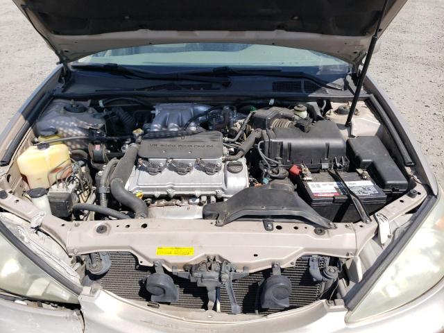 Photo 11 from auction – 2002 TOYOTA CAMRY LE with VIN JTDBF30K220067261