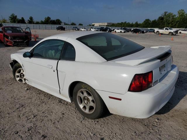 Photo 2 from auction – 2000 FORD MUSTANG with VIN 1FAFP4043YF266756