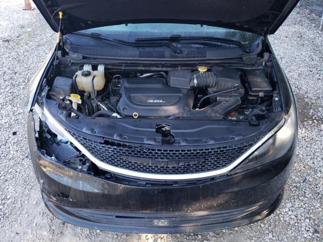 Photo 12 from auction – 2017 CHRYSLER PACIFICA L with VIN 2C4RC1CG3HR610411
