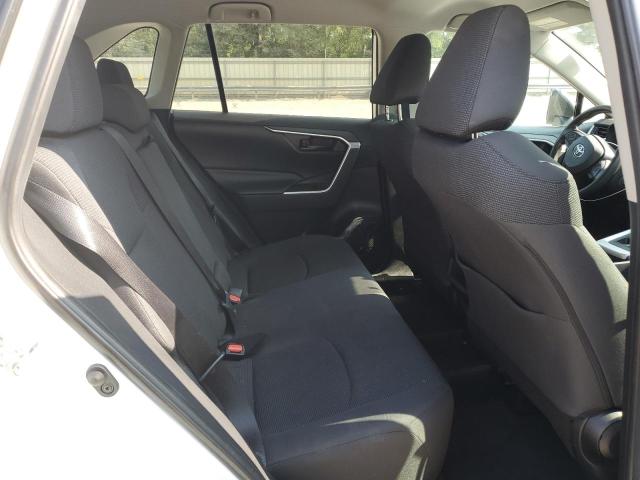 Photo 11 from auction – 2019 TOYOTA RAV4 LE with VIN 2T3F1RFV5KW056481