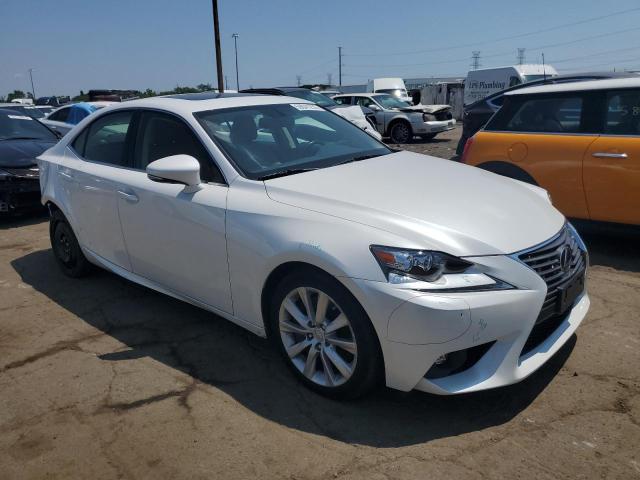 Photo 4 from auction – 2016 LEXUS IS 300 with VIN JTHCM1D23G5011430