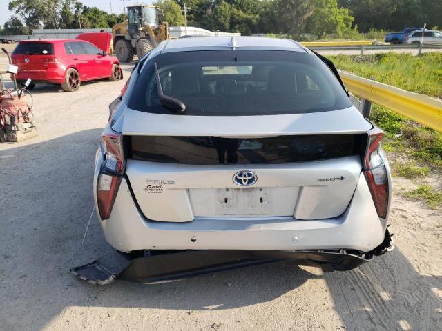 Photo 6 from auction – 2018 TOYOTA PRIUS with VIN JTDKARFU6J3549755