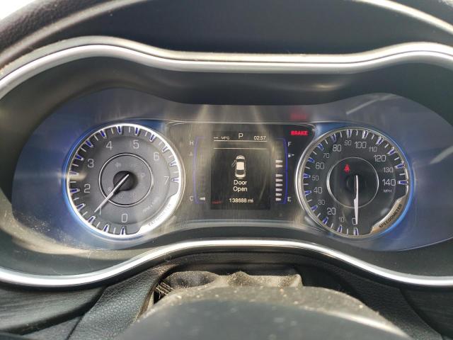 Photo 9 from auction – 2015 CHRYSLER 200 LIMITE with VIN 1C3CCCAB7FN675737