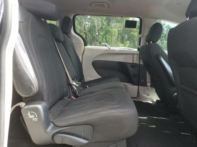 Photo 11 from auction – 2018 CHRYSLER PACIFICA T with VIN 2C4RC1FG2JR124545