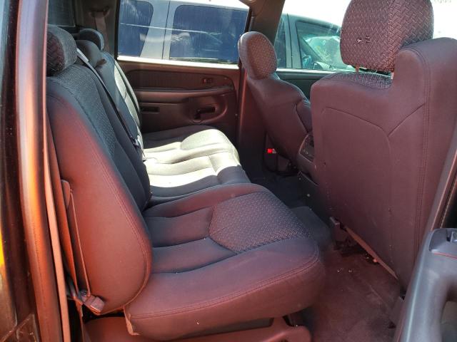 Photo 10 from auction – 2004 CHEVROLET AVALANCHE with VIN 3GNEC12T14G267795
