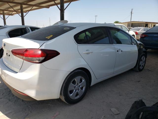 Photo 3 from auction – 2017 KIA FORTE LX with VIN 3KPFK4A77HE076602