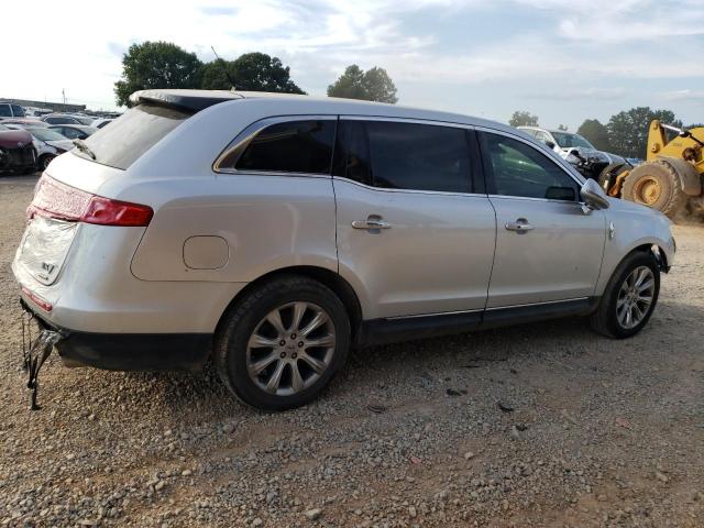 Photo 3 from auction – 2014 LINCOLN MKT with VIN 2LMHJ5AT2EBL51231
