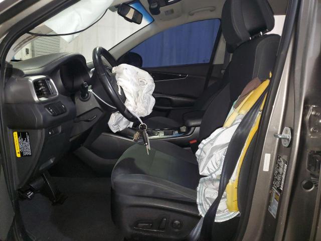 Photo 7 from auction – 2016 KIA SORENTO LX with VIN 5XYPGDA32GG173131
