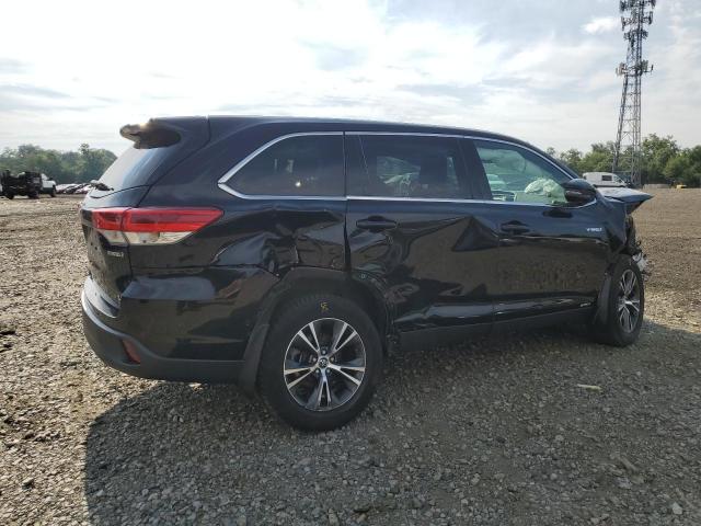 Photo 3 from auction – 2019 TOYOTA HIGHLANDER with VIN 5TDBGRFH7KS067698