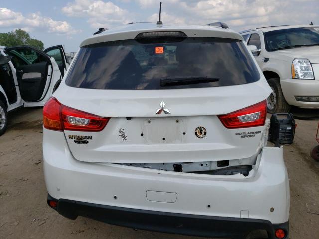 Photo 6 from auction – 2015 MITSUBISHI OUTLANDER with VIN 4A4AP4AU4FE009331