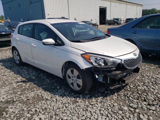 Photo 4 from auction – 2016 KIA FORTE LX with VIN KNAFK5A82G5584000