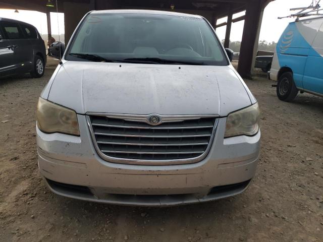 Photo 5 from auction – 2009 CHRYSLER TOWN & COU with VIN 2A8HR44E19R567349