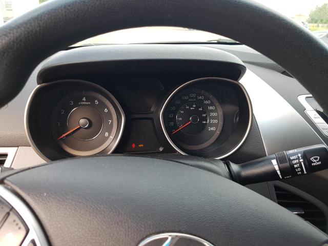 Photo 9 from auction – 2011 HYUNDAI ELANTRA GL with VIN 5NPDH4AE3BH036976