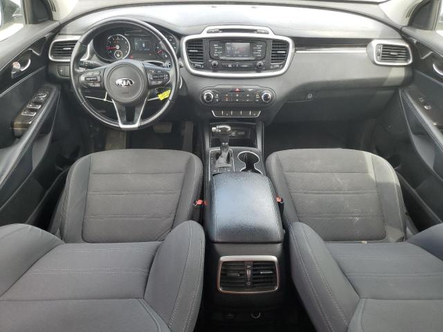Photo 8 from auction – 2016 KIA SORENTO LX with VIN 5XYPG4A37GG144787