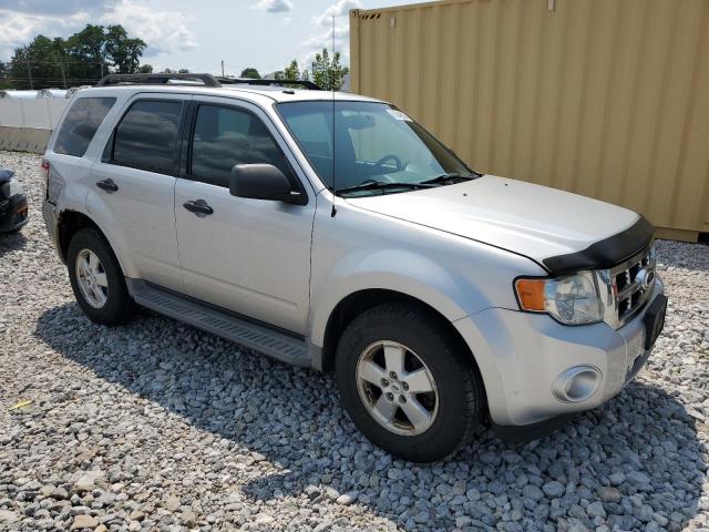 Снимка 4 от търг – 2010 FORD ESCAPE XLT с VIN 1FMCU9DG1AKB95623