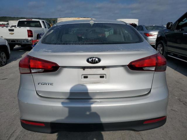 Photo 6 from auction – 2017 KIA FORTE LX with VIN 3KPFK4A75HE044506