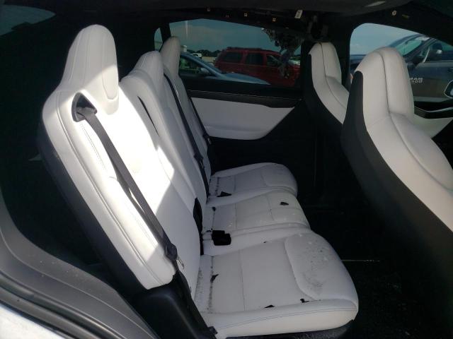 Photo 10 from auction – 2018 TESLA MODEL X with VIN 5YJXCAE23JF088373