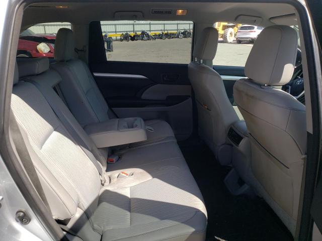 Photo 11 from auction – 2014 TOYOTA HIGHLANDER with VIN 5TDBKRFH3ES039626