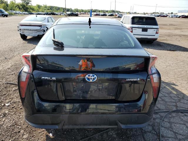 Photo 6 from auction – 2016 TOYOTA PRIUS with VIN JTDKARFU0G3022643