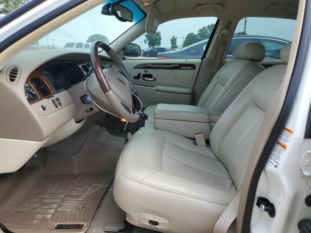 Photo 7 from auction – 2001 LINCOLN TOWN CAR C with VIN 1LNHM83W51Y647868
