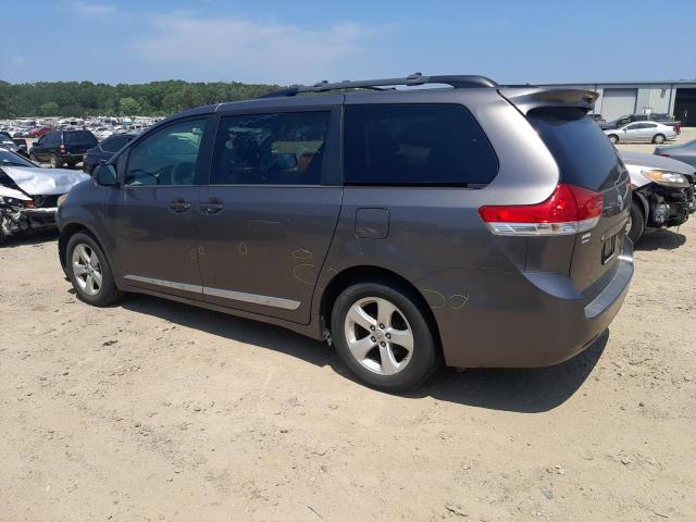 Photo 2 from auction – 2014 TOYOTA SIENNA LE with VIN 5TDKK3DC5ES456752