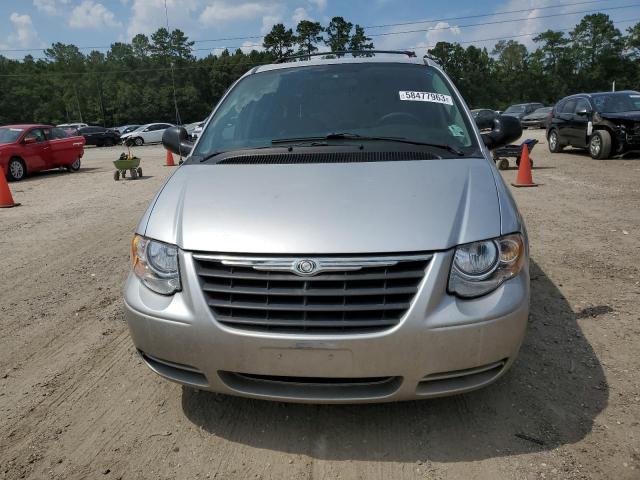 Photo 5 from auction – 2007 CHRYSLER TOWN & COU with VIN 2A4GP44RX7R157054