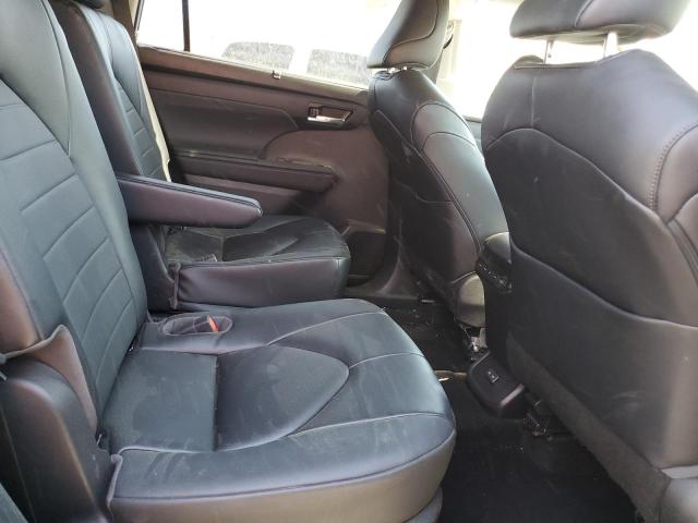 Photo 11 from auction – 2023 TOYOTA HIGHLANDER with VIN 5TDKDRBH5PS500540