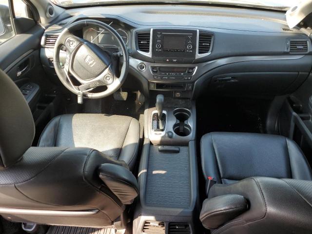 Photo 8 from auction – 2017 HONDA RIDGELINE with VIN 5FPYK2F54HB010966