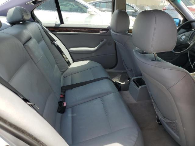 Photo 10 from auction – 2000 BMW 328 I with VIN WBAAM5345YFR21088