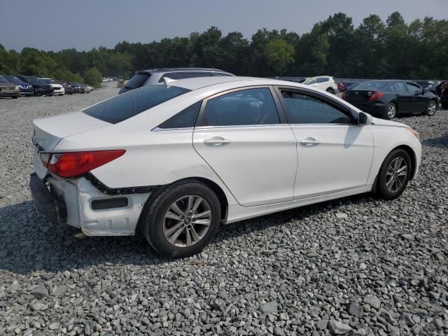 Photo 3 from auction – 2012 HYUNDAI SONATA GLS with VIN 5NPEB4AC4CH496413