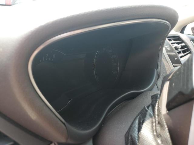 Photo 9 from auction – 2019 LINCOLN MKC with VIN 5LMCJ1D98KUL07283