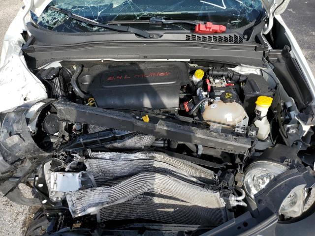 Photo 12 from auction – 2018 JEEP RENEGADE S with VIN ZACCJBAB5JPH45361