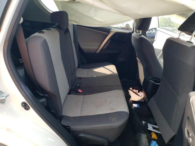 Photo 11 from auction – 2014 TOYOTA RAV4 LE with VIN JTMZFREV6EJ019345