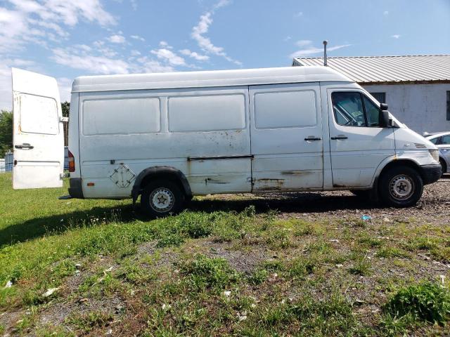 Photo 3 from auction – 2005 DODGE SPRINTER 2 with VIN WD0PD744555805972