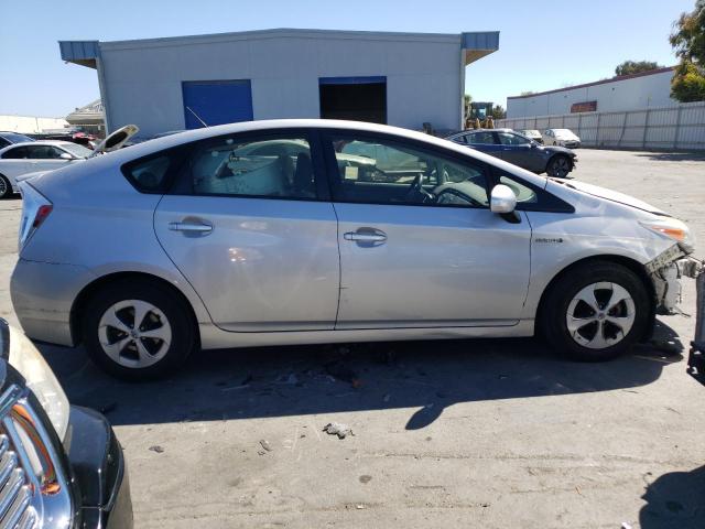 Photo 4 from auction – 2015 TOYOTA PRIUS with VIN JTDKN3DU3F0441395