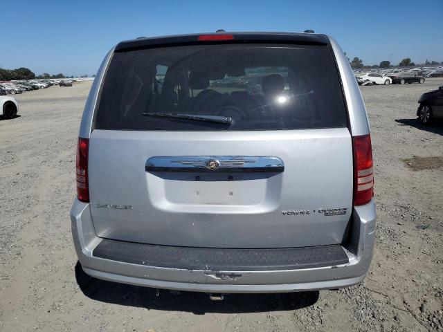 Photo 6 from auction – 2010 CHRYSLER TOWN & COU with VIN 2A4RR5D10AR491670