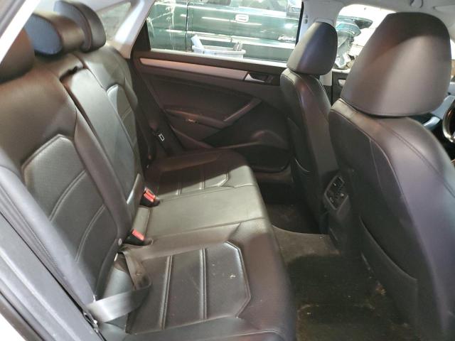 Photo 10 from auction – 2015 VOLKSWAGEN PASSAT SE with VIN 1VWBV7A38FC064870