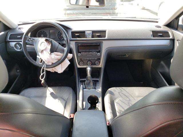 Photo 8 from auction – 2014 VOLKSWAGEN PASSAT S with VIN 1VWAT7A32EC076772