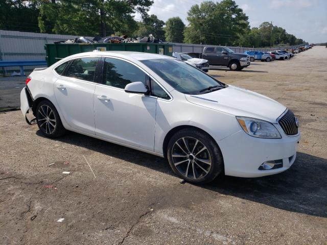 Photo 4 from auction – 2017 BUICK VERANO SPO with VIN 1G4PR5SK0H4112510