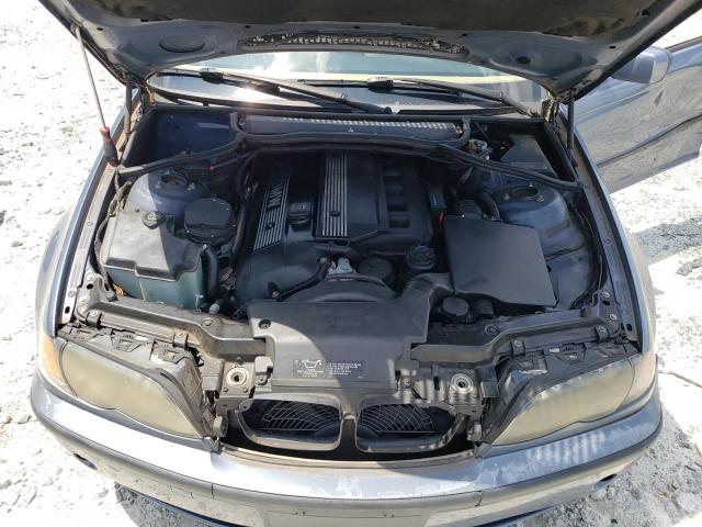 Photo 11 from auction – 2003 BMW 325 I with VIN WBAEV334X3KL84351