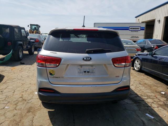 Photo 6 from auction – 2016 KIA SORENTO LX with VIN 5XYPG4A33GG164664