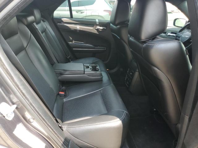 Photo 10 from auction – 2018 CHRYSLER 300 S with VIN 2C3CCABG2JH296144