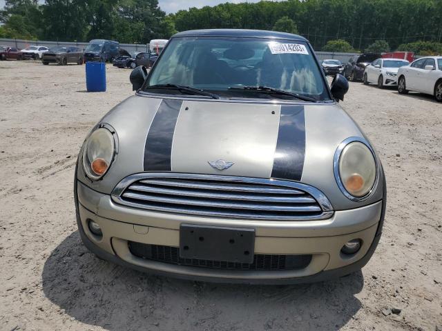 Photo 5 from auction – 2008 MINI COOPER with VIN WMWMF33518TT64279