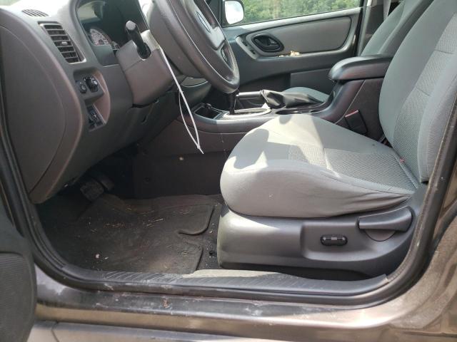 Photo 7 from auction – 2007 FORD ESCAPE XLT with VIN 1FMYU93137KA90402