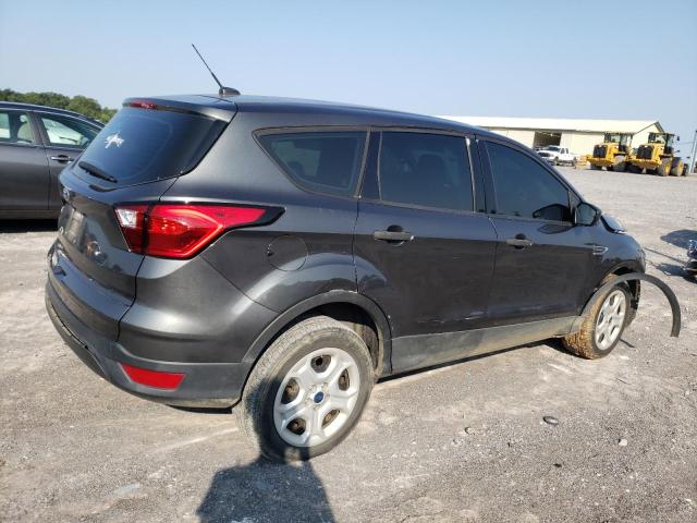 Photo 3 from auction – 2019 FORD ESCAPE S with VIN 1FMCU0F70KUC44793
