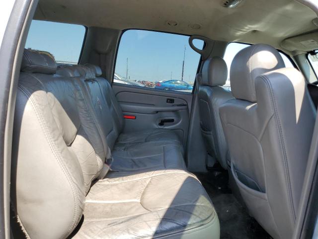 Photo 11 from auction – 2004 CHEVROLET SUBURBAN C with VIN 1GNEC16TX4J176792