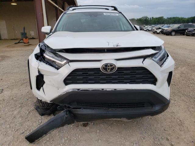 Photo 5 from auction – 2022 TOYOTA RAV4 XLE with VIN 2T3W1RFV8NC188043