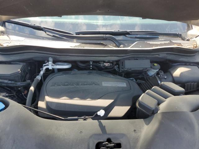 Photo 12 from auction – 2018 HONDA PILOT TOUR with VIN 5FNYF6H98JB039042