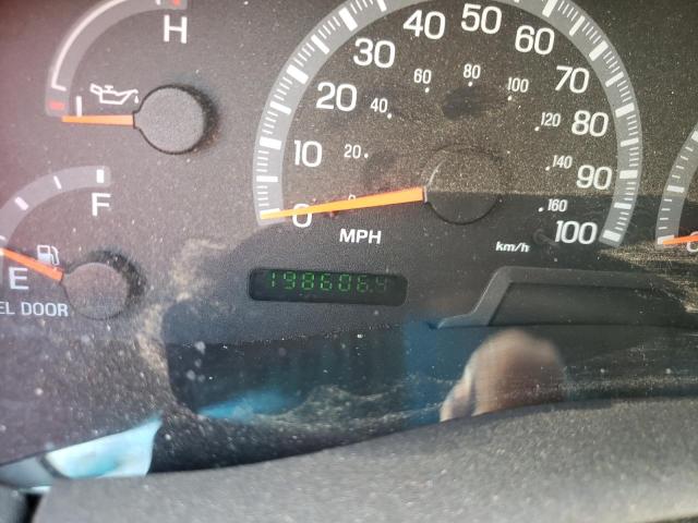 Photo 9 from auction – 2002 FORD F150 with VIN 1FTRX17232NB07212