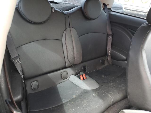 Photo 10 from auction – 2010 MINI COOPER with VIN WMWMF3C55ATZ22379